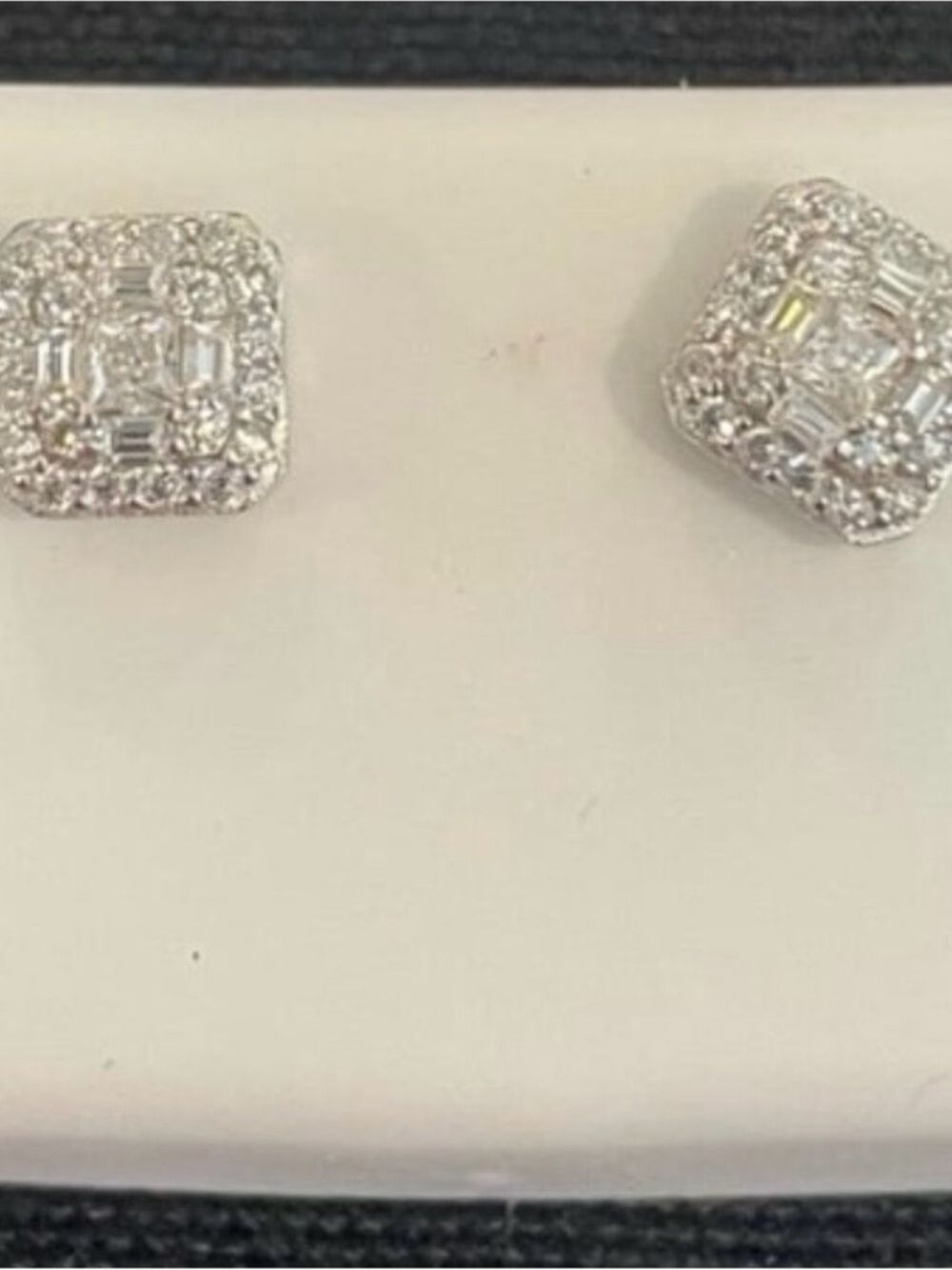 925 silver 0.75ctw Moissanite screw back stud earrings